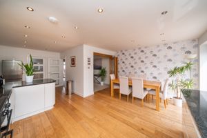 EXTENDED DINING KITCHEN- click for photo gallery